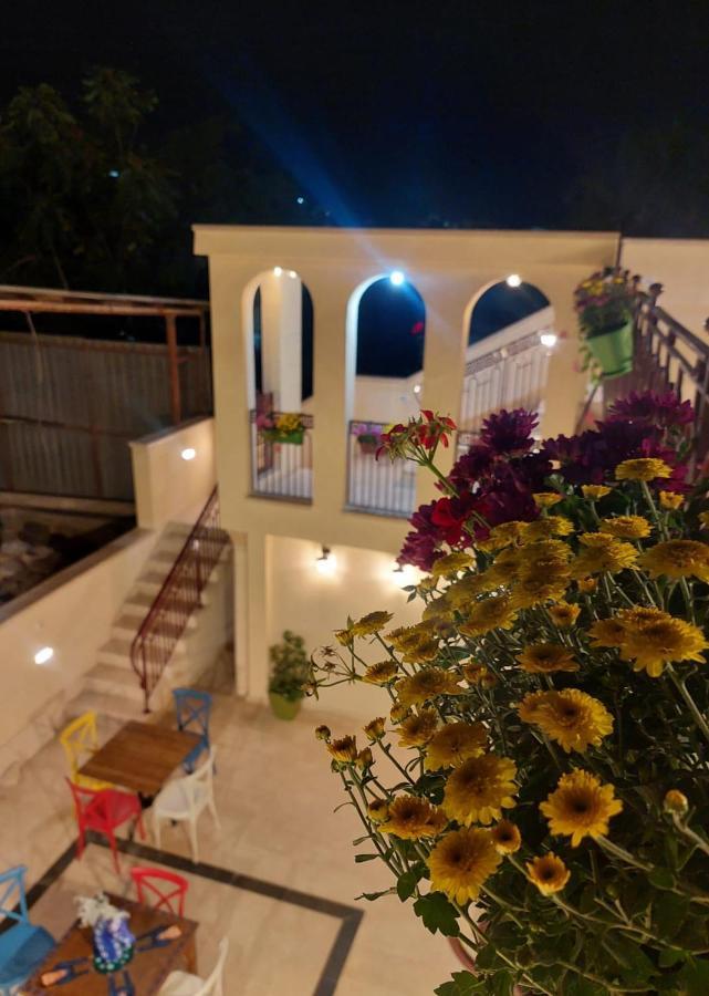 Reeja Art Gallery Nazareth Buitenkant foto